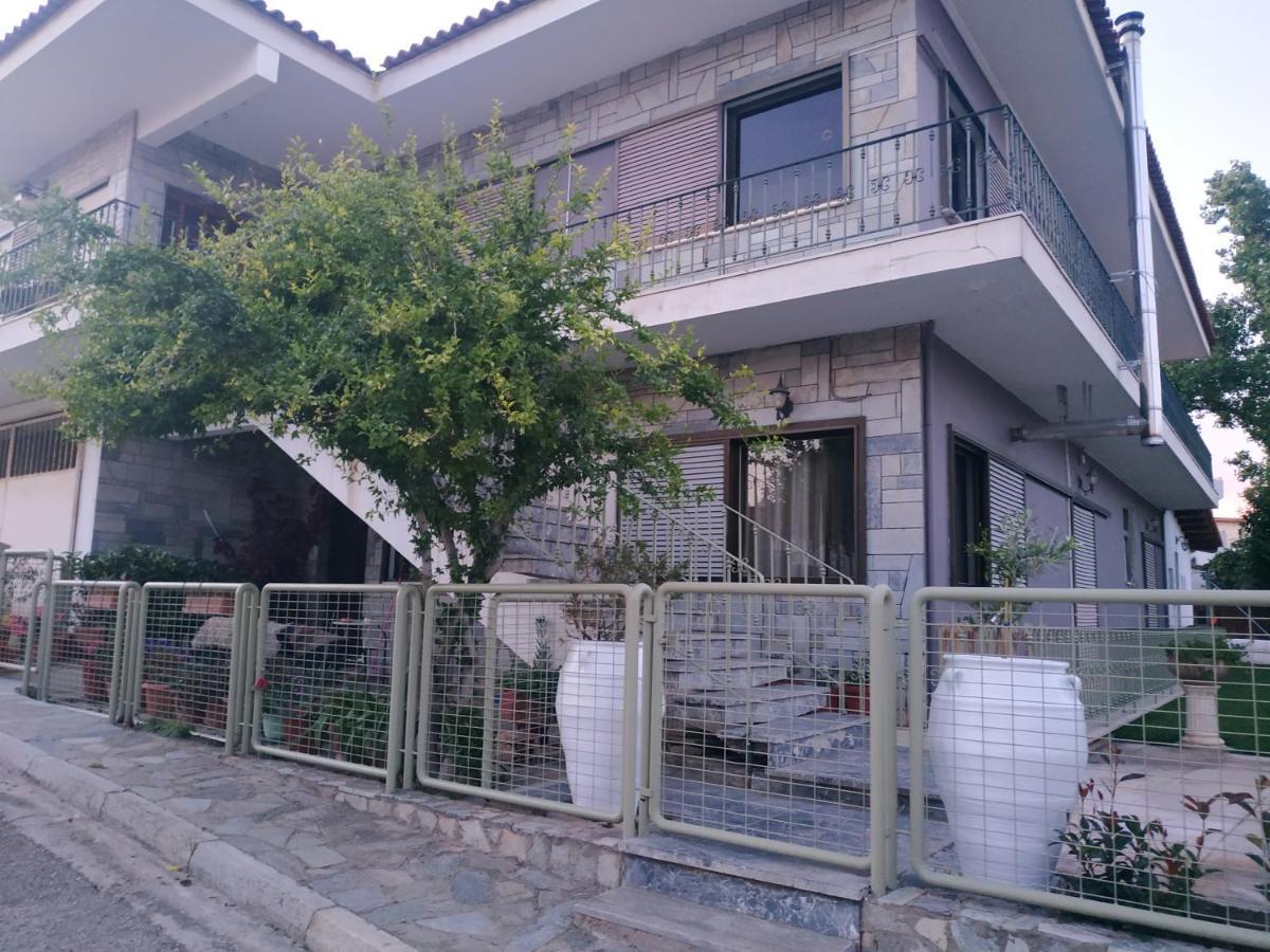 Garden'S House Apartment Spata  Exterior photo